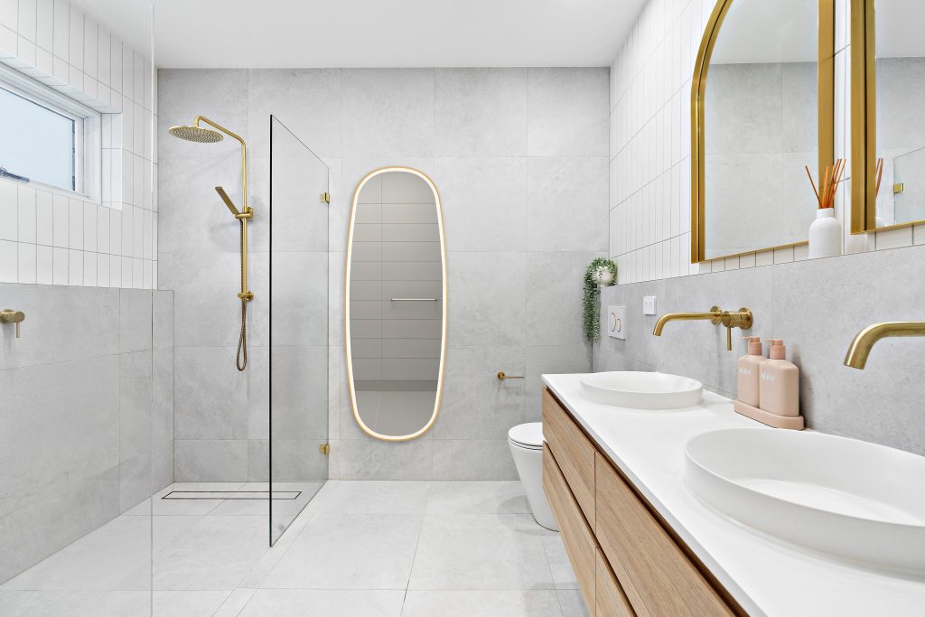 Diana mirror 60 x 160 cm gold with LED-light IP44