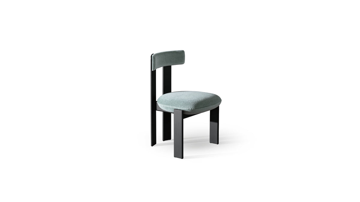 Bonaldo Pi chair — manufacturer photograph, illustrative finish