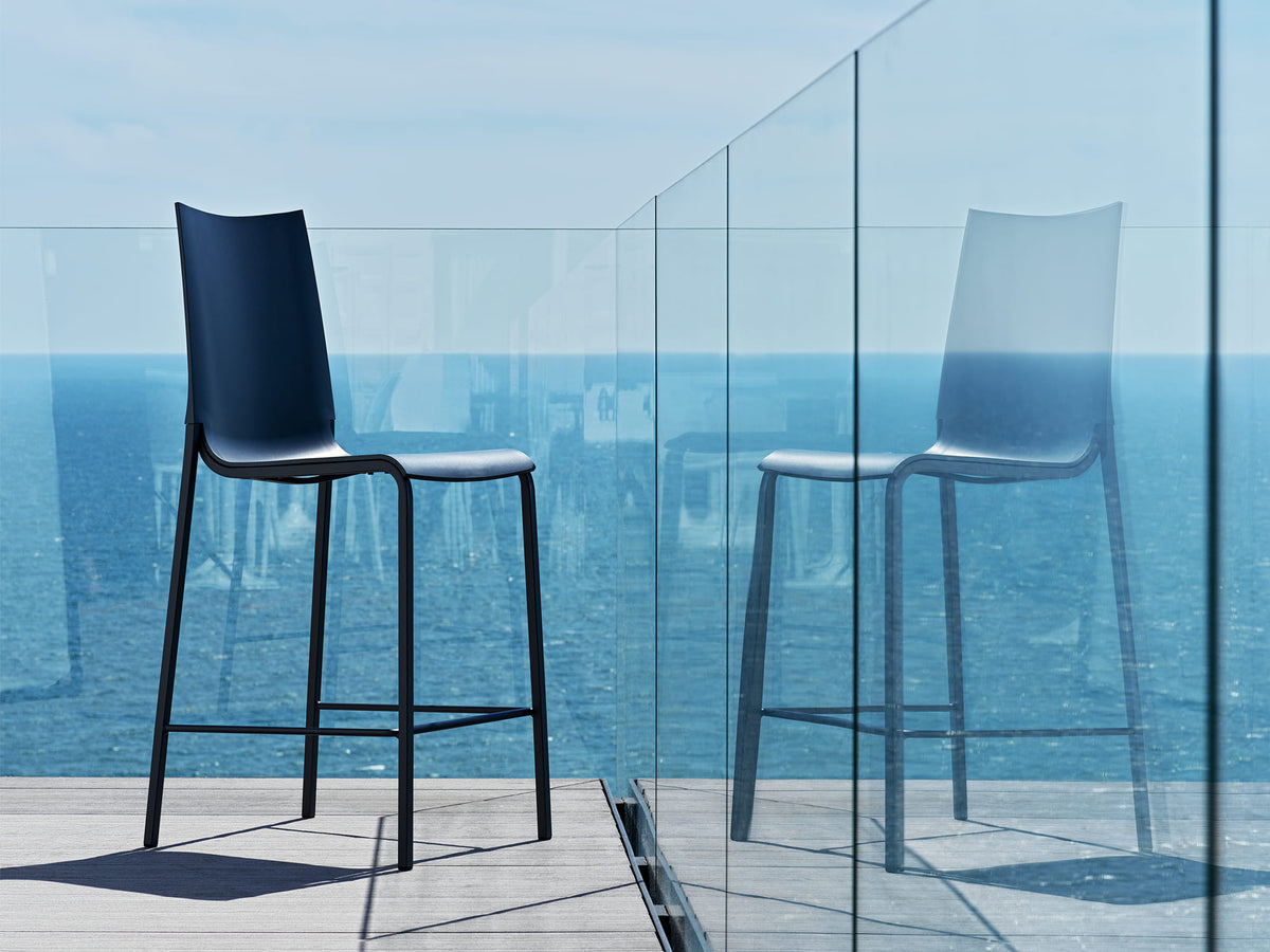 Bontempi Eva Outdoor Barstool — manufacturer photograph; EVA_40-73OUTM310X_Z039