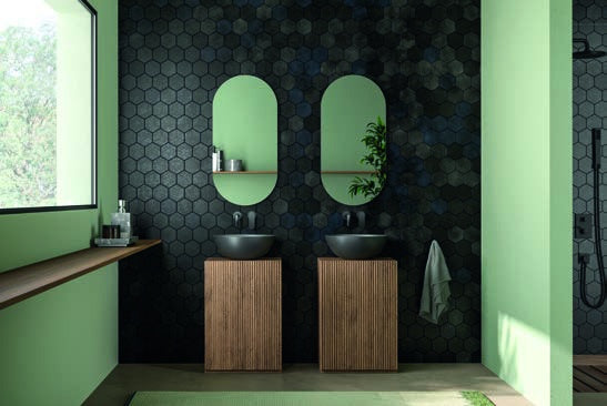 Devina Nais Bathroom Composition B13