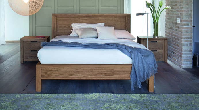 Devina Nais Bed Quadra