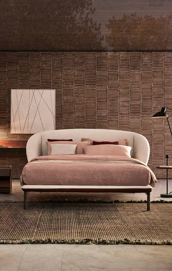 Pianca Domenica collection — original manufacturer photograph; selected dimensions and finishes may vary