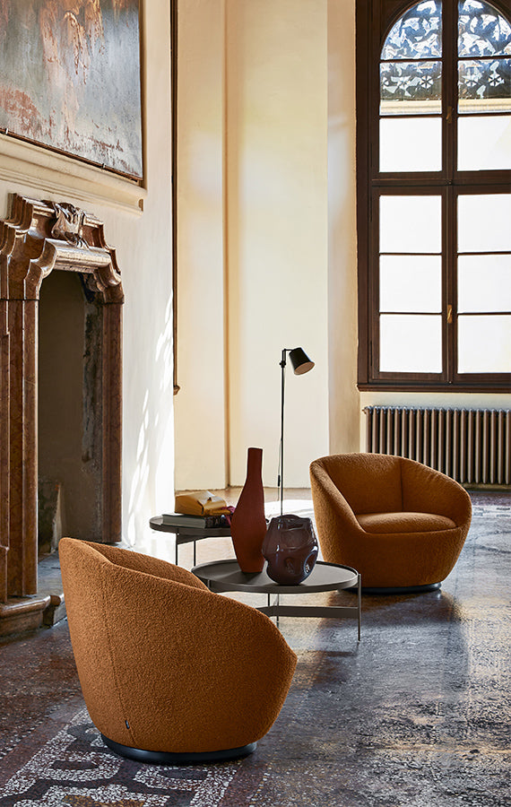 Pianca Naan collection — original manufacturer photograph; selected dimensions and finishes may vary