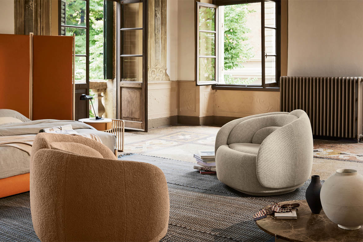 Pianca Peonia collection — original manufacturer photograph; selected dimensions and finishes may vary