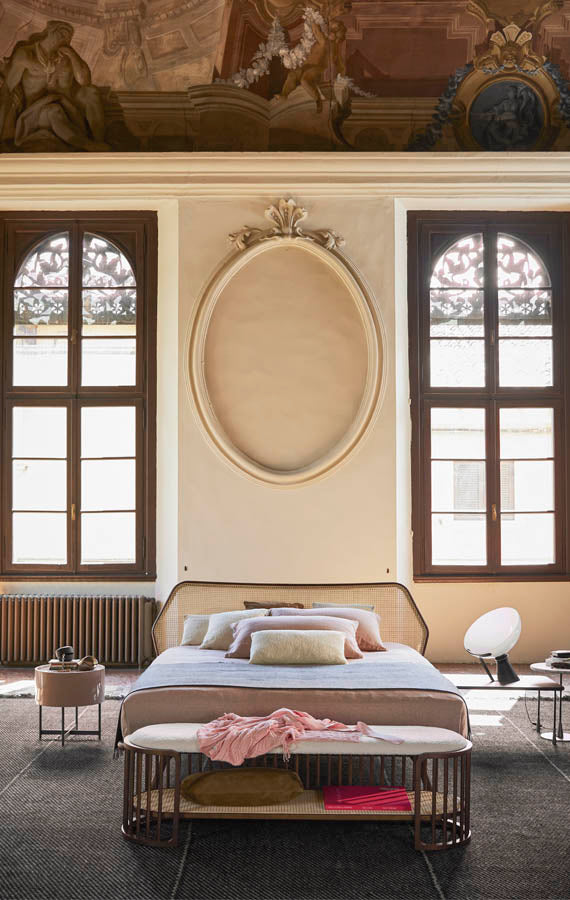Pianca Trama collection — original manufacturer photograph; selected dimensions and finishes may vary