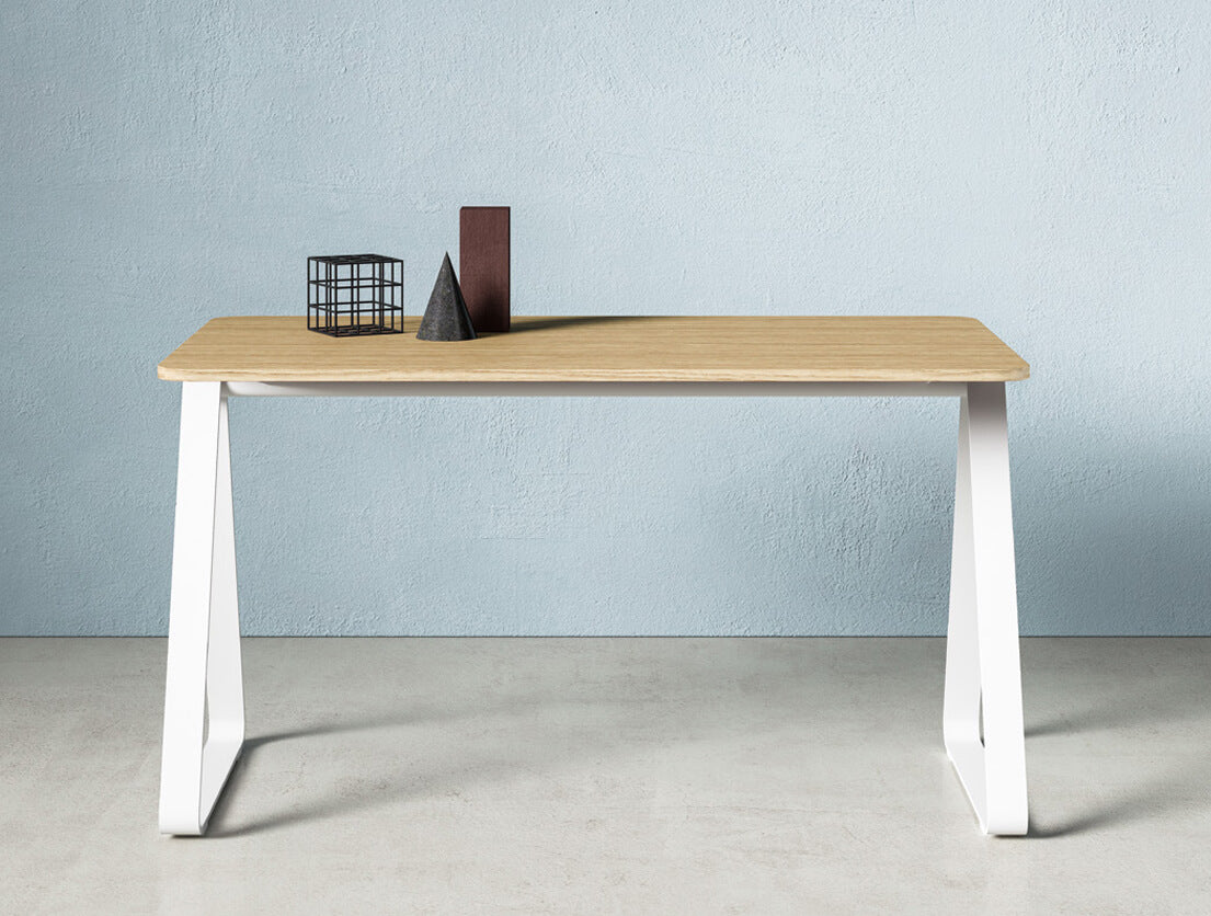 Zalf Archimede desk — official manufacturer photograph