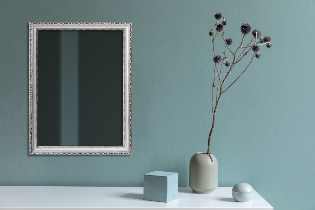Loreley mirror 34 x 45 cm silver