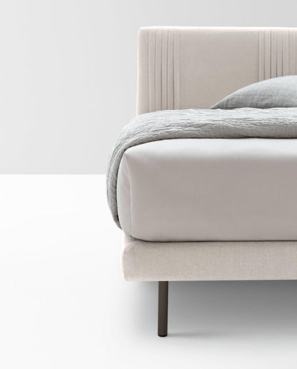 Ditre Italia Chloé luxury — manufacturer photograph