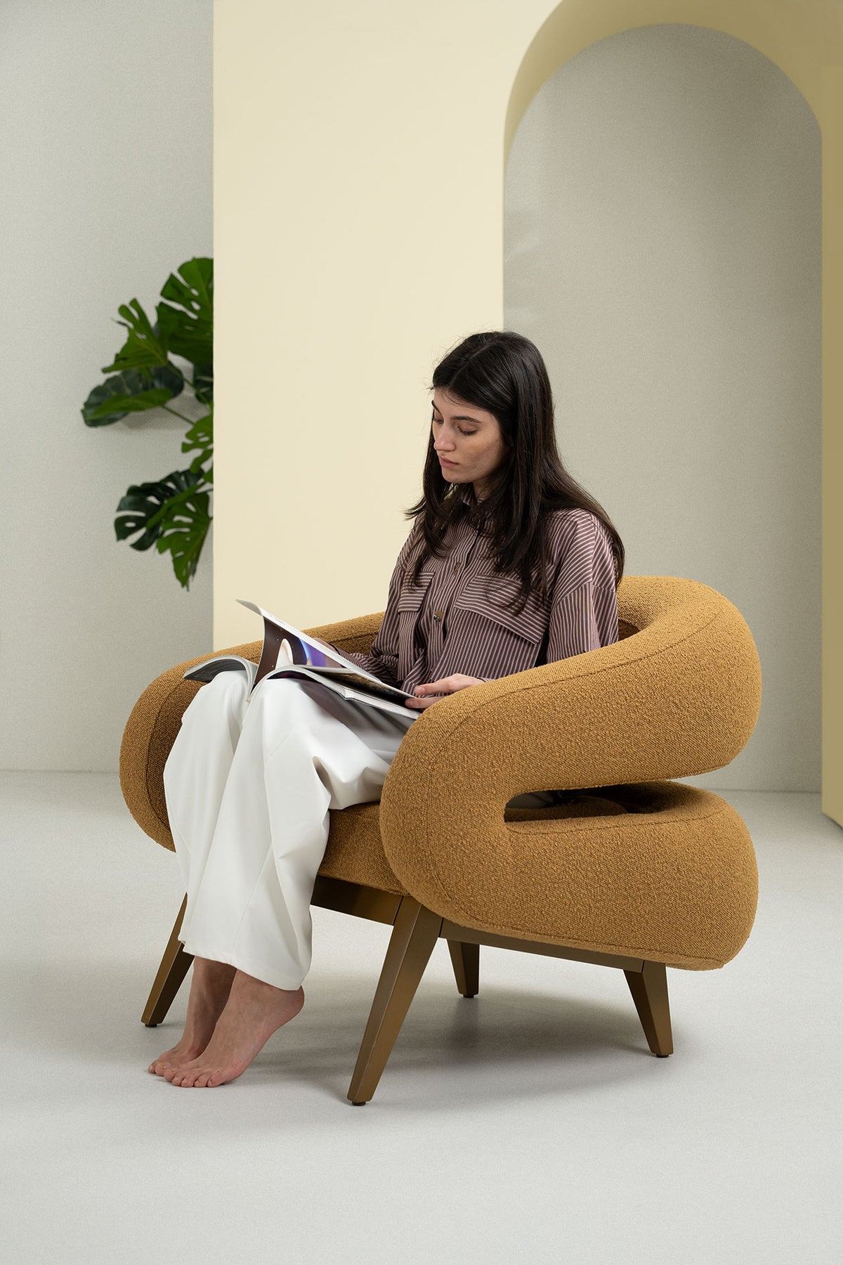Adrenalina Roche Armchair | Adrenalina