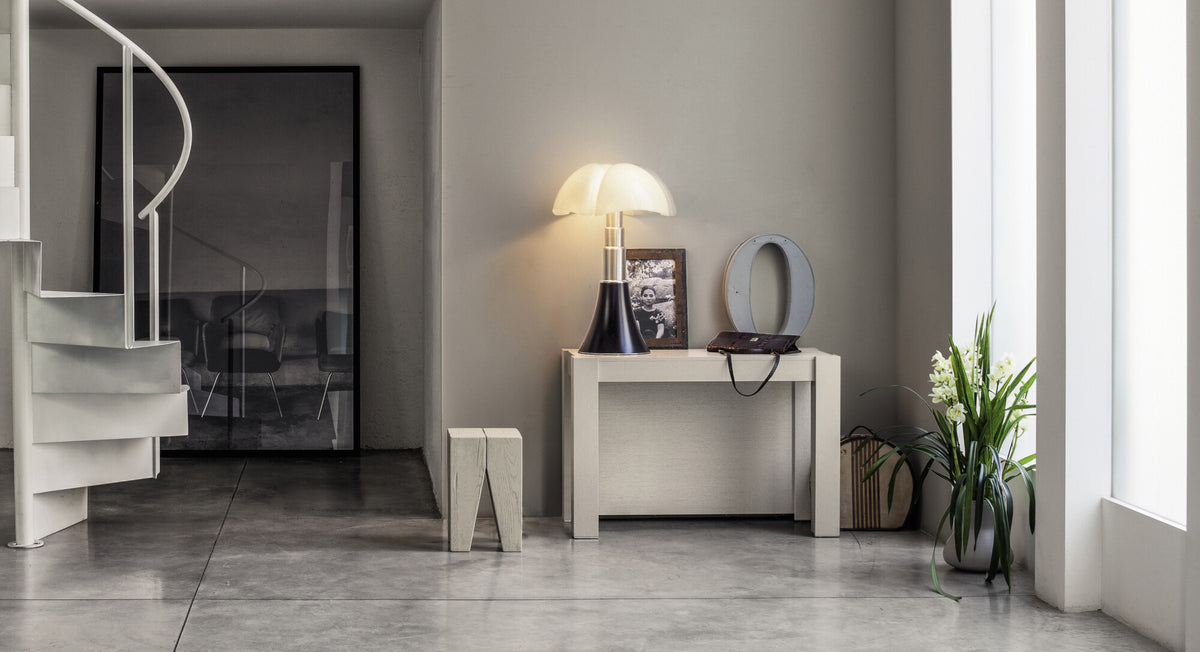Devina Nais Extending Console Table Steward — official manufacturer view 18; example configuration