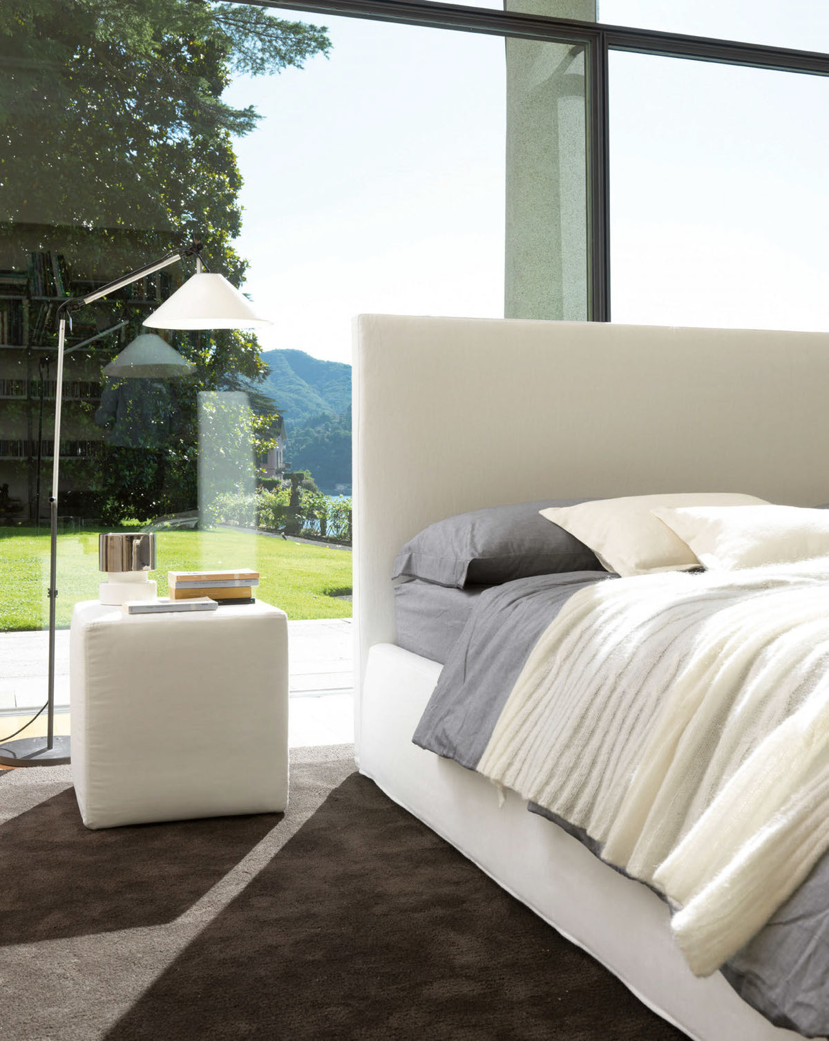 Desiree Bed BLO 118