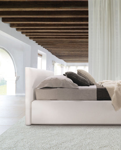 Desiree Bed BLO 84