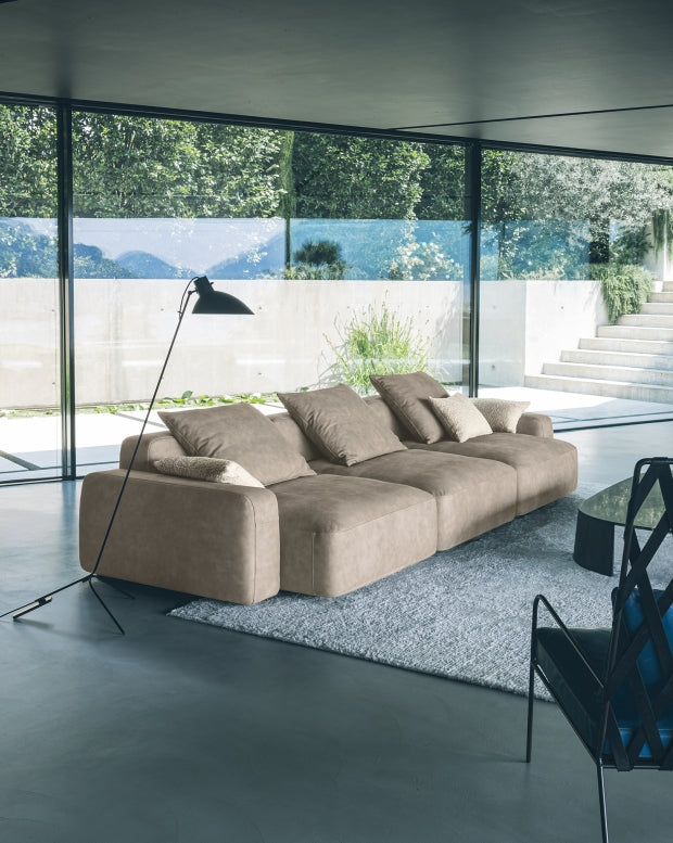 Desiree Armrest DORVAN