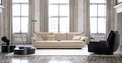Desiree Armchair TULISS