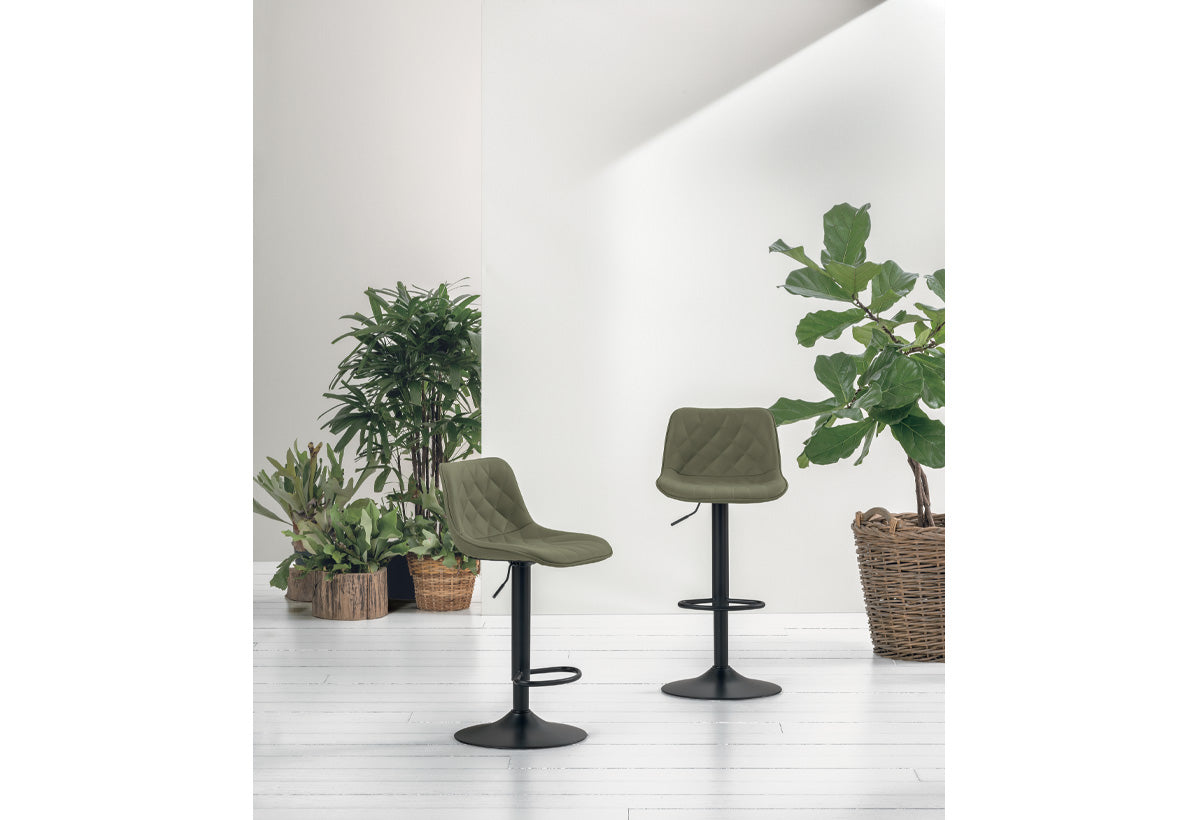 Target Point Stool Sakai — product view 3