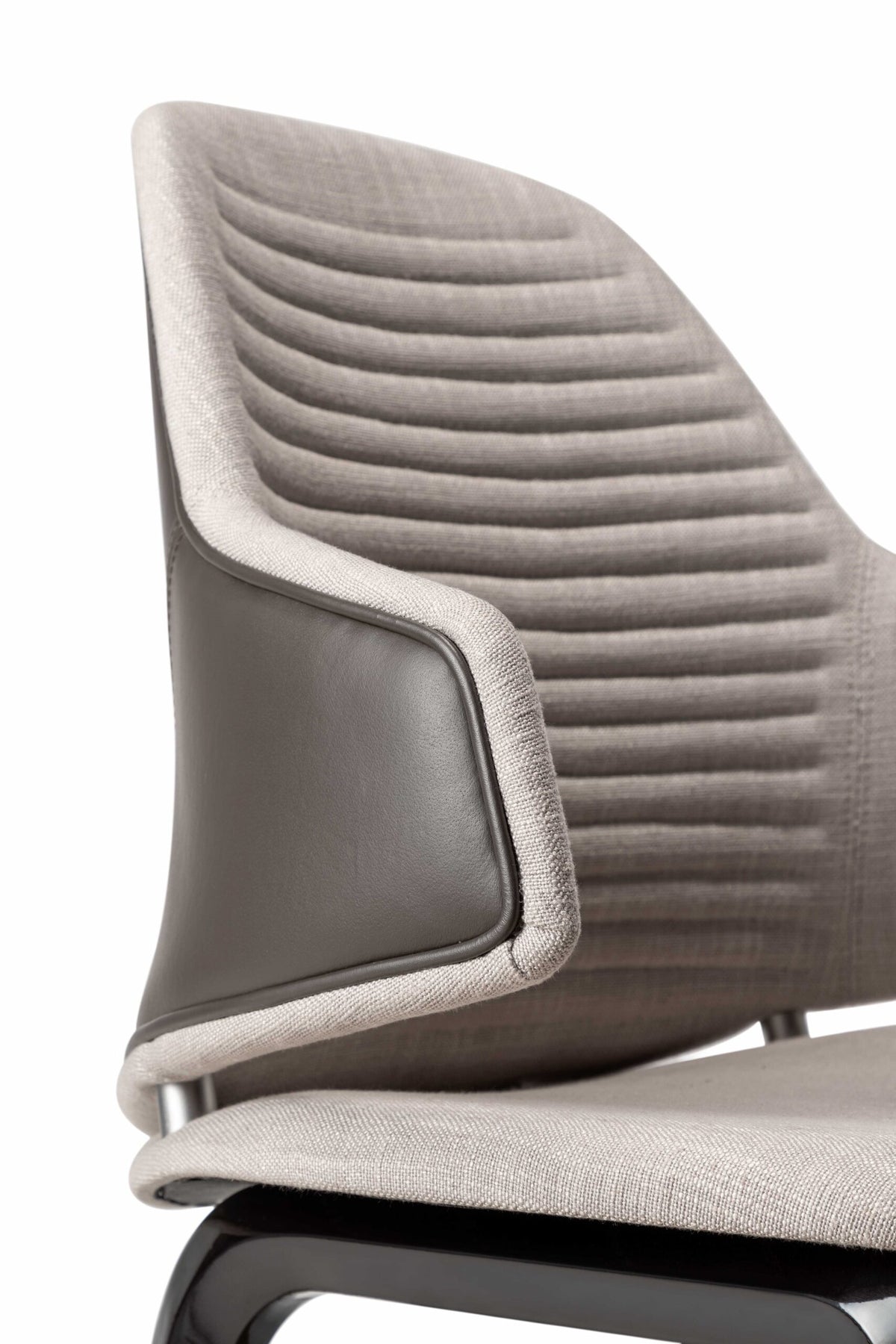 VELA CHAIR — Reflex