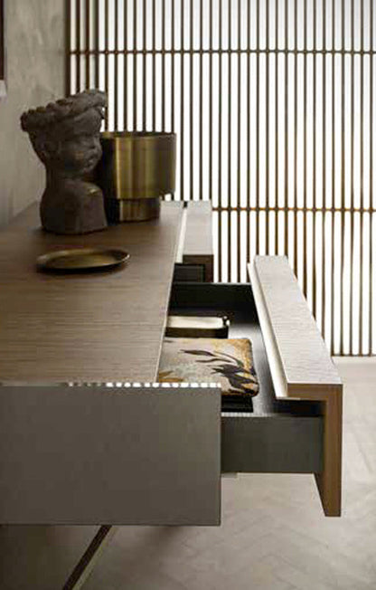 ALF Italia Desk CORSO COMO
