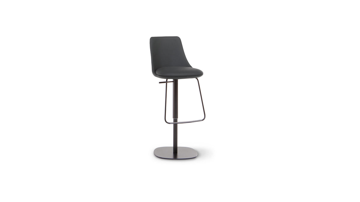 Bonaldo Itala too — manufacturer photograph, illustrative finish