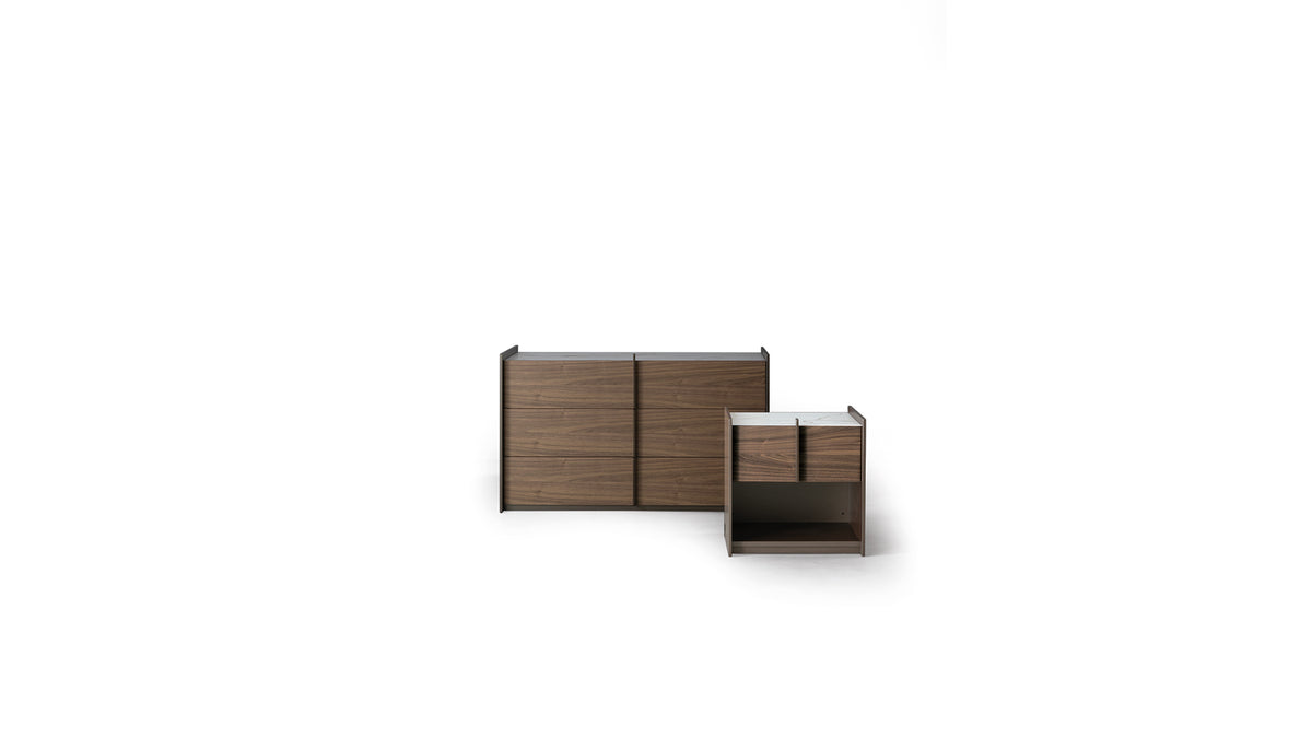 Bonaldo Aureo — manufacturer photograph, illustrative finish
