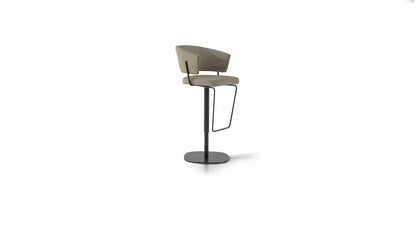 Bonaldo Bahia too — manufacturer photograph, illustrative finish