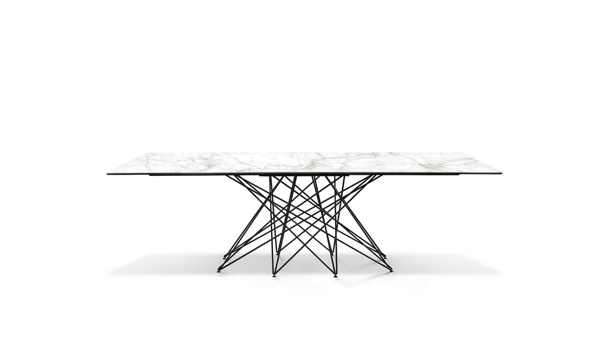 Bonaldo Octa — manufacturer photograph, illustrative finish