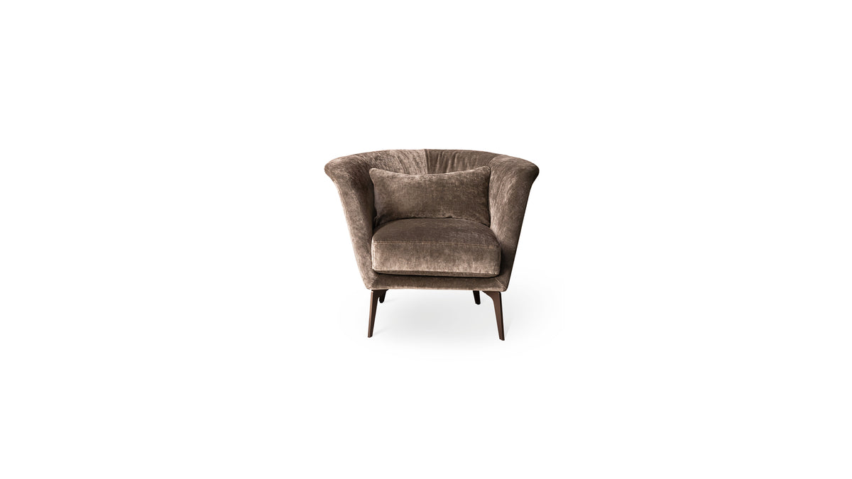 Bonaldo Lovy armchair low, Lovy armchair bergère — manufacturer photograph, illustrative finish