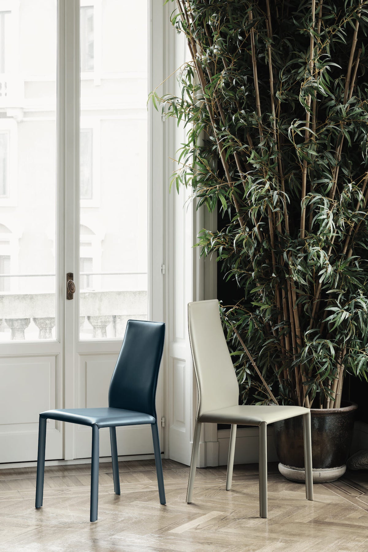 Bontempi Dalila Dining Chair — manufacturer photograph; DALILA_40-82Q440_DALILA_40-83Q406