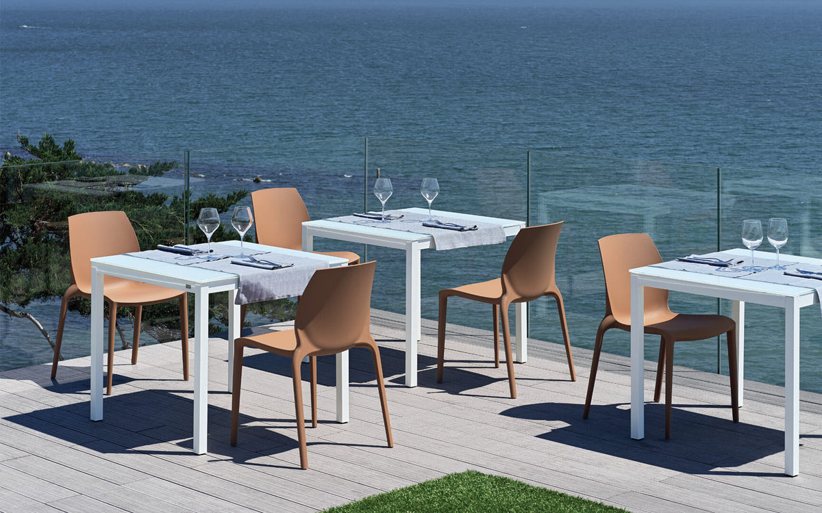 Bontempi Diesis Dining Table — manufacturer photograph; HIDRA_04-15Z008_DIESIS_02-89M306_C150
