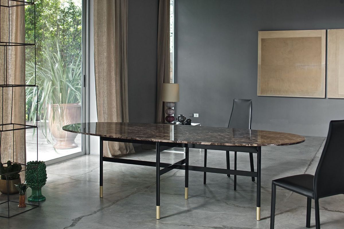 Bontempi Glamour Dining Table — manufacturer photograph; glamour_52.12