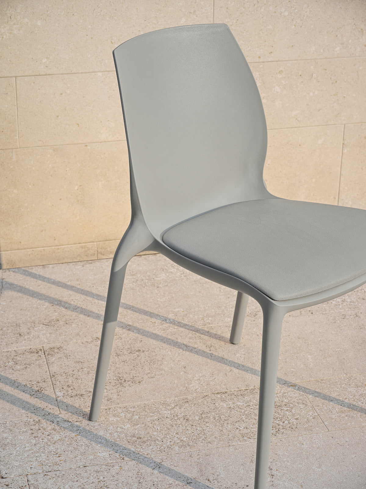 Bontempi Hidra Cushion and Seat Pad — manufacturer photograph; HIDRA_04-15Z006_HIDRA_04-15CUSUO11