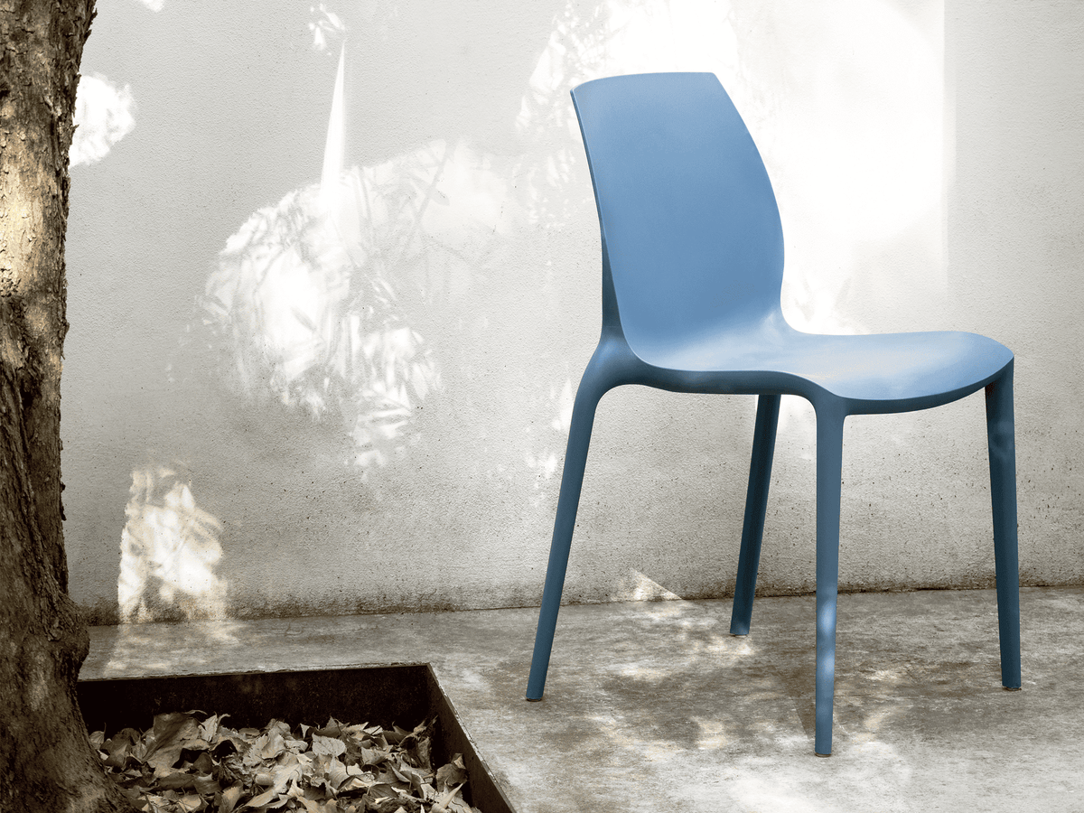 Bontempi Hidra Outdoor Chair — manufacturer photograph; HIDRA_04-15Z007