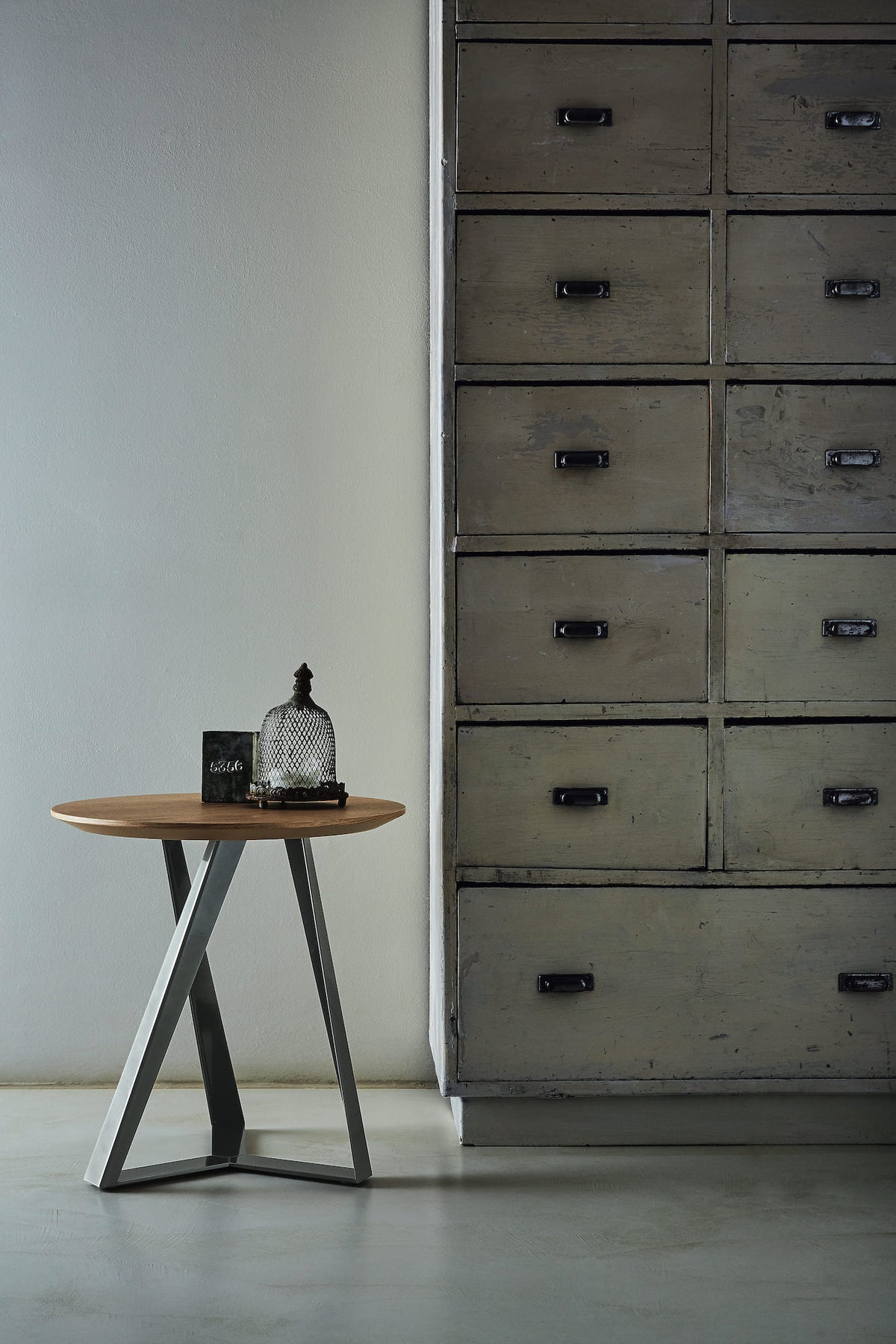 Bontempi Millennium Coffee Table — manufacturer photograph; MILLENNIUM_07-71M326_L009