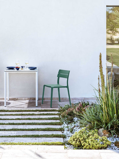 Bontempi Rocket Green Outdoor Chair — manufacturer photograph; MOON_53-14_M306X_PS04ROCKET_40-94G_Z063