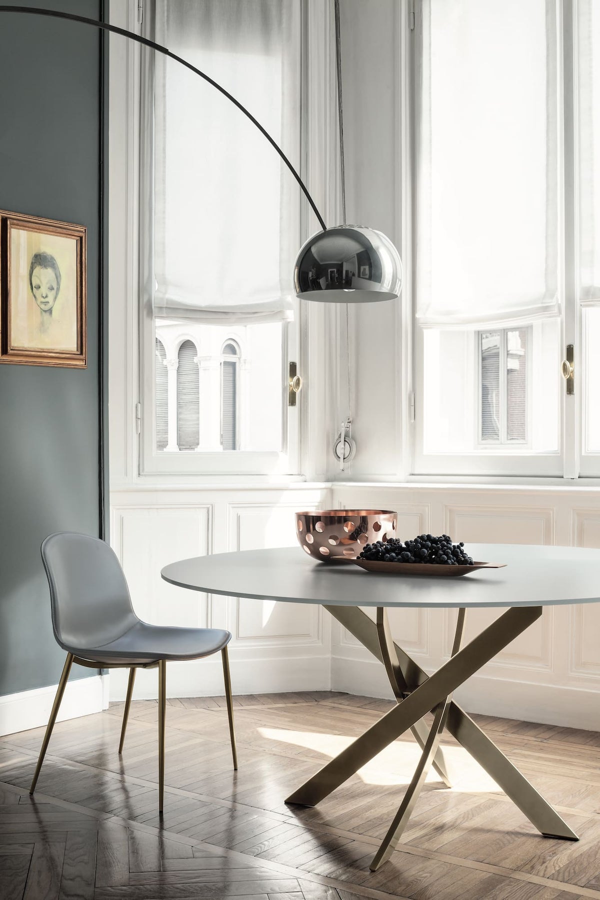 Bontempi Seventy Dining Chair — manufacturer photograph; SEVENTY_40-50M328_Q435_BARONE_01-91M328_C186S