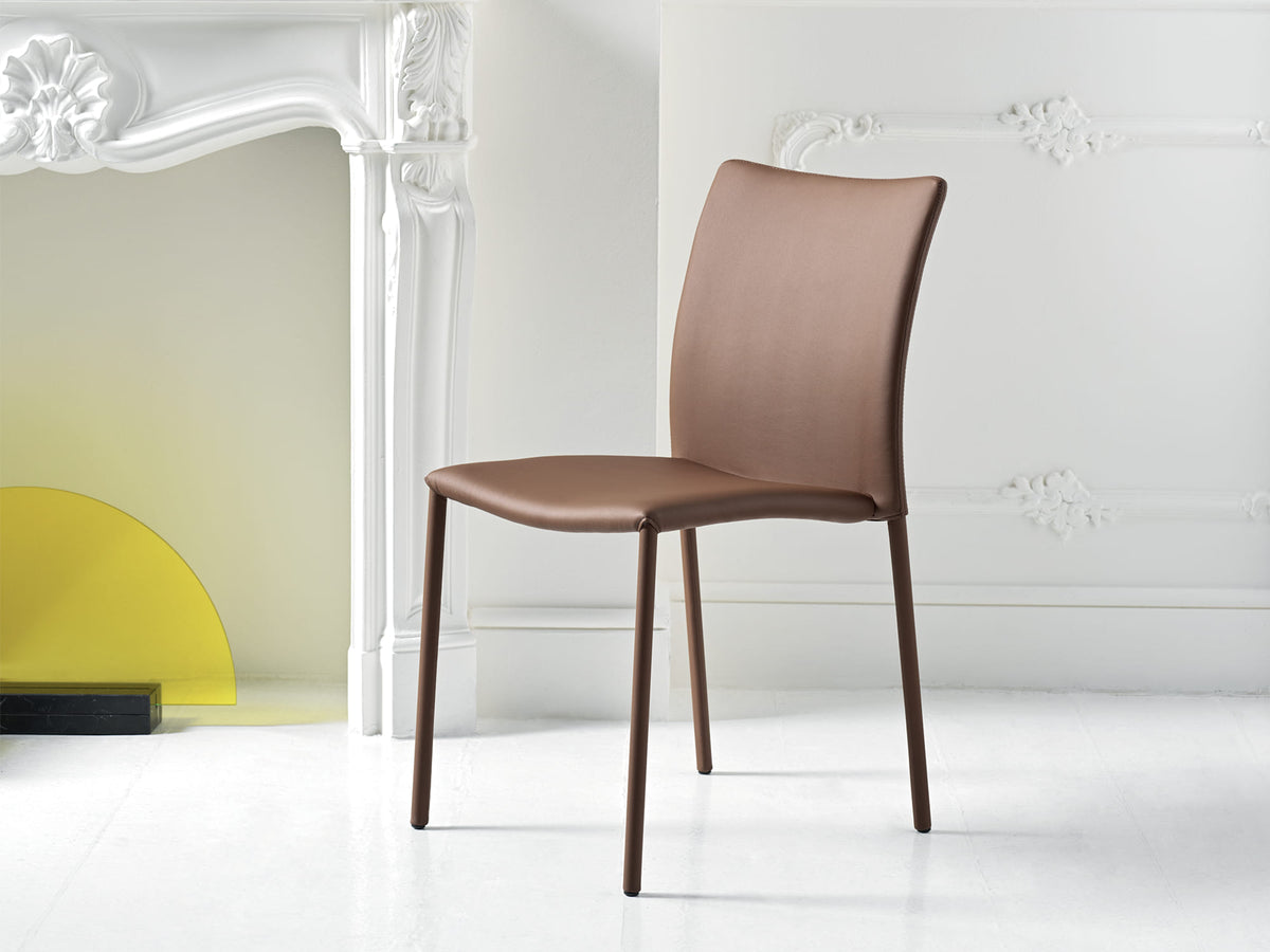 Bontempi Simba Dining Chair — manufacturer photograph; SIMBA_40-06TR523
