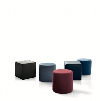 Bontempi Uchi Ottoman — manufacturer photograph; BADU_BAD000101TR515_TR509_TL013_UCHI_UCH000101TR517