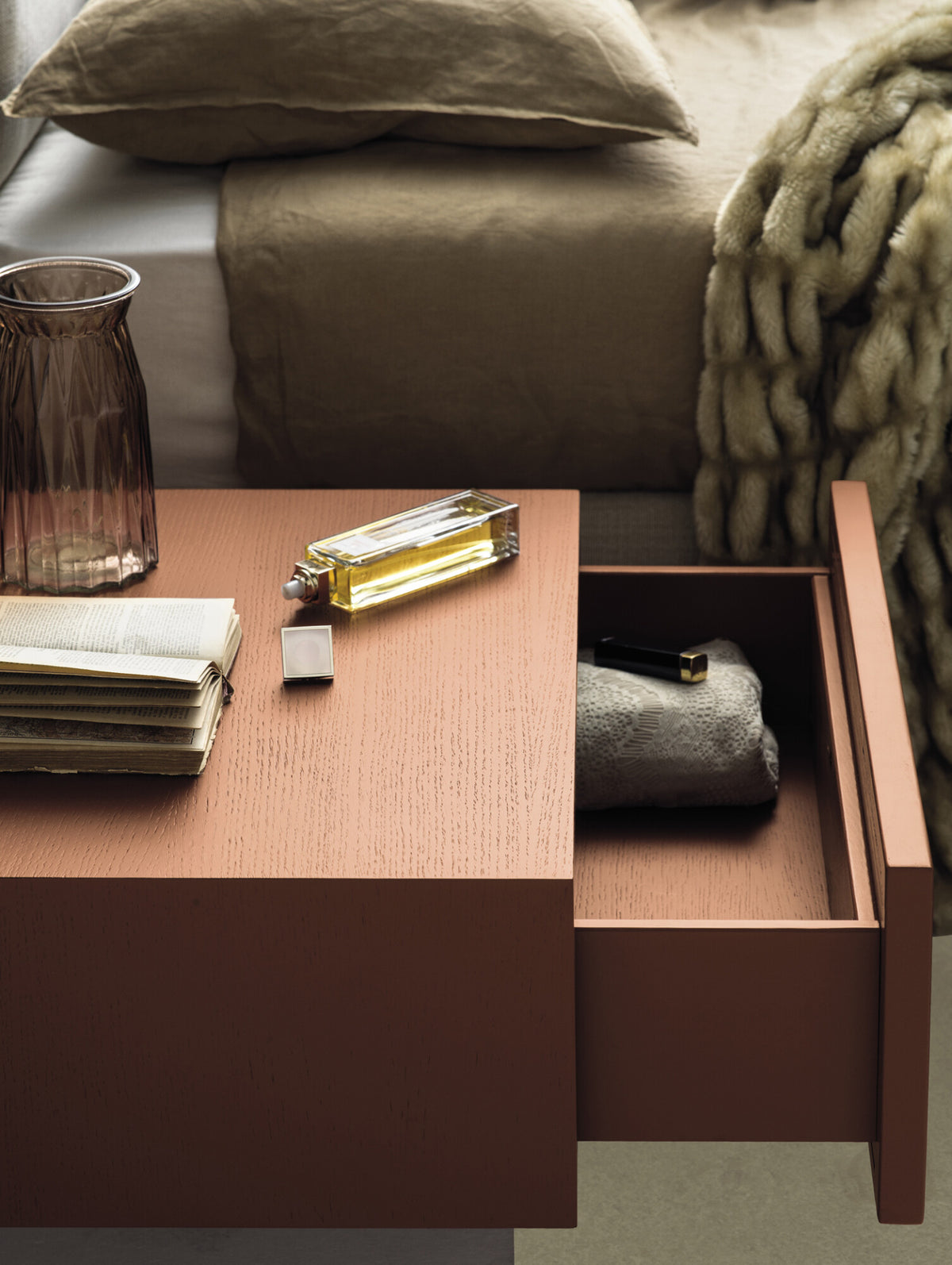 Devina Nais Dresser Brick Glass — image 3