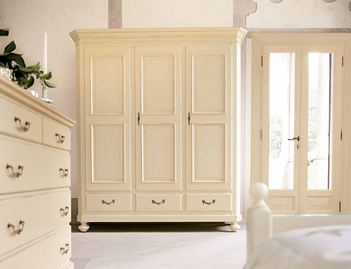Mary — Tonin Casa (catalogue photo)