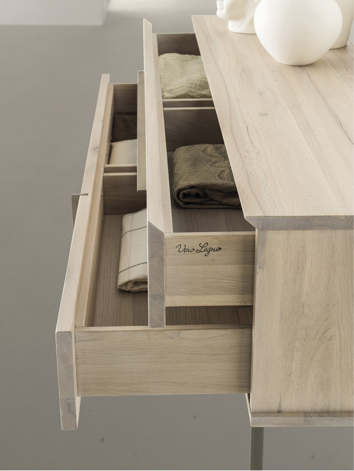 Devina Nais Dresser Nova — manufacturer example configuration and finish — additional view
