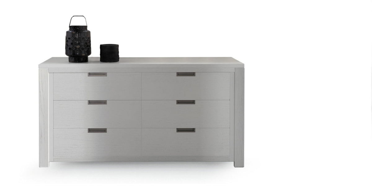 Devina Nais Dresser Quadra — manufacturer example configuration and finish — product view