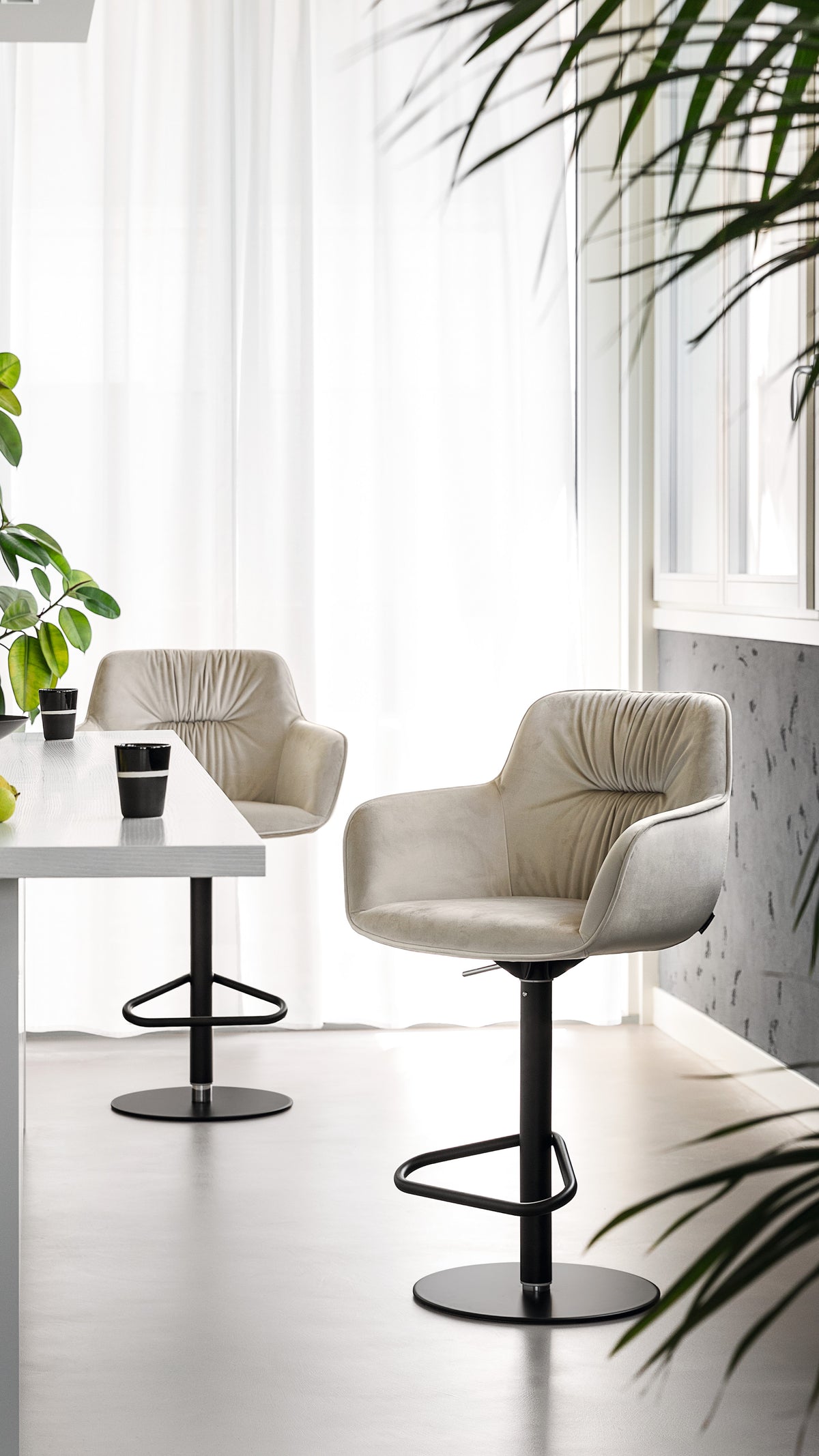 Calligaris Stool Cocoon