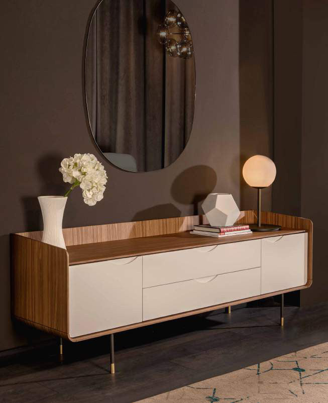 Opera — Tonin Casa (catalogue photo)