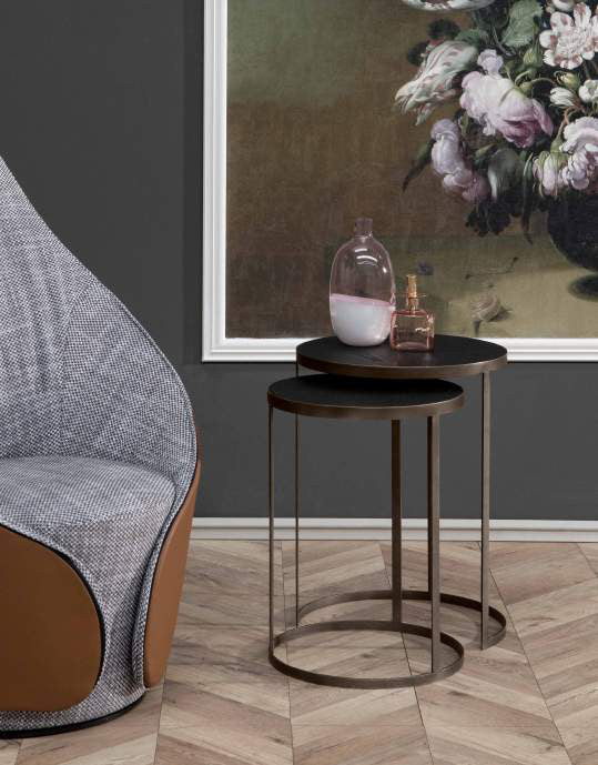 Hammer — Tonin Casa (catalogue photo)