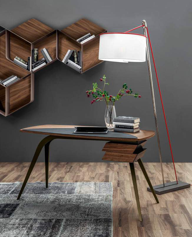 Logos — Tonin Casa (catalogue photo)