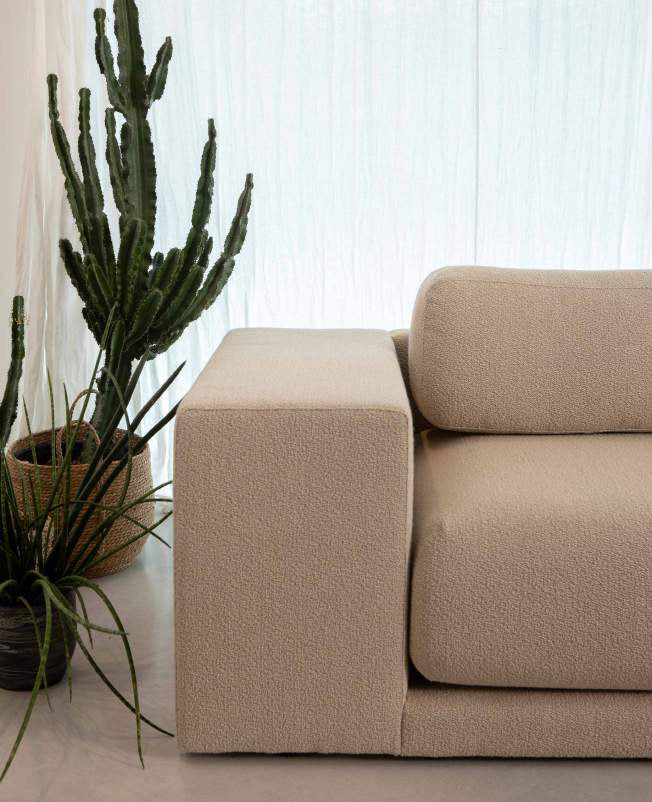 London — Tonin Casa (catalogue photo)