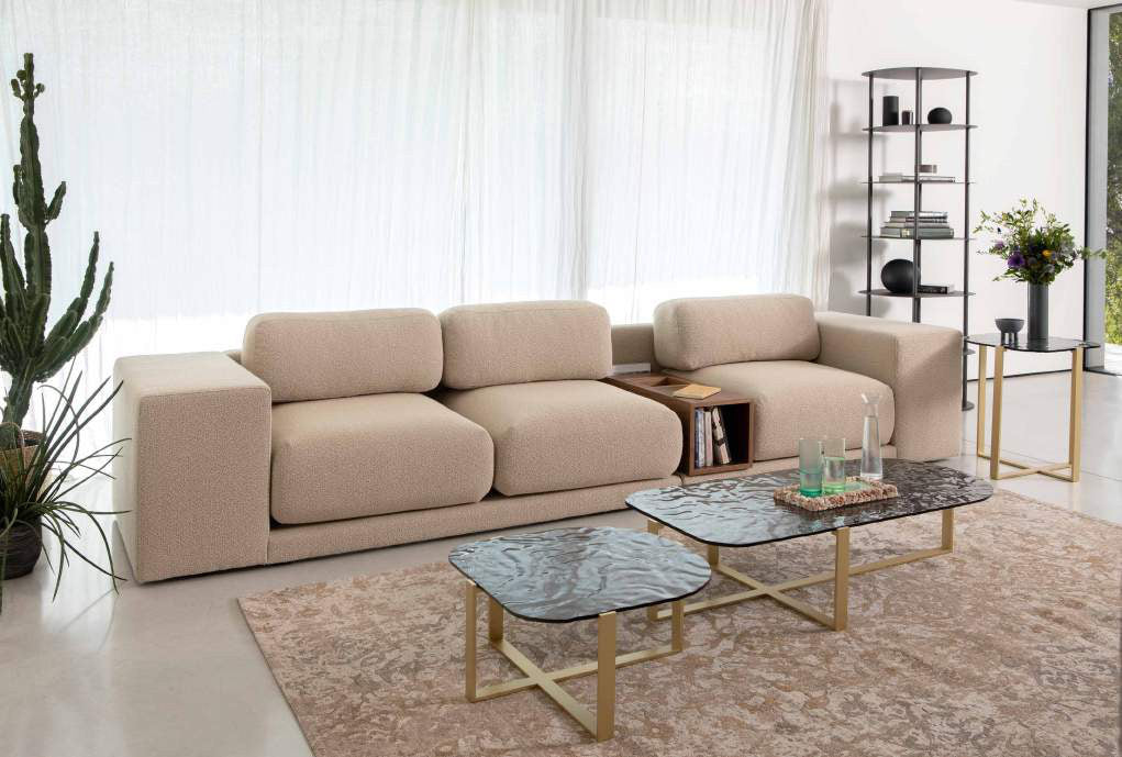 London — Tonin Casa (catalogue photo)