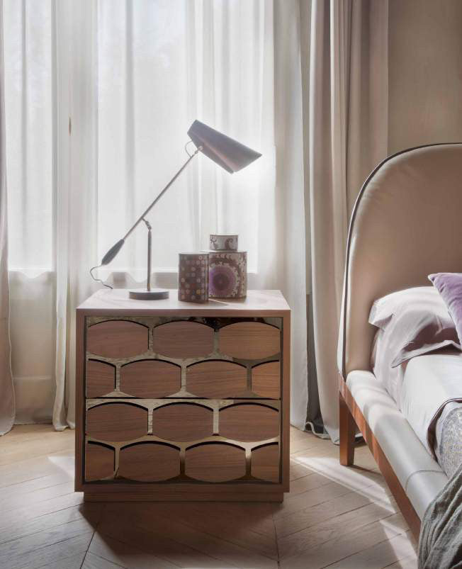 Honey Night — Tonin Casa (catalogue photo)