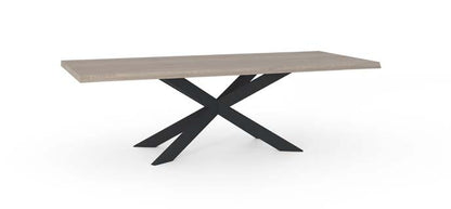 Devina Nais San Francisco - Star dining table