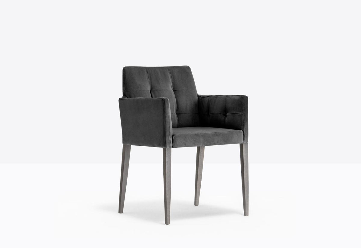 Pedrali Armchair DRESS 536