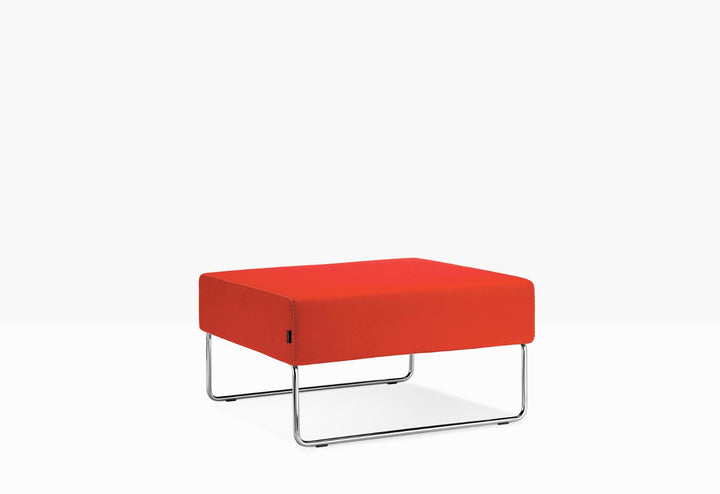Pedrali Armchair HOST LOUNGE 793